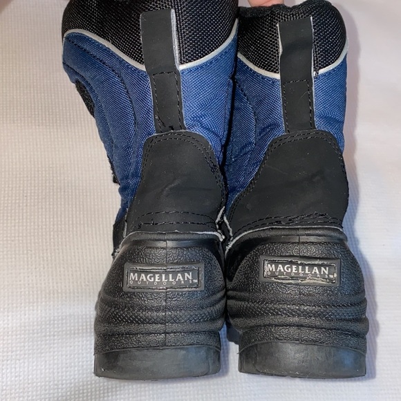 Magellan Winter Boys Boots Insulant Size 12 Black and blue - Picture 8 of 14